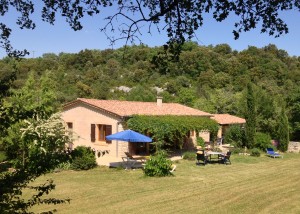 Ferienhaus an der Ardèche in Südfrankreich, Ansicht von Süd-West