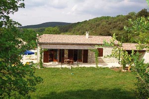 Das Ferienhaus an der Ardèche, Ansicht von Süd